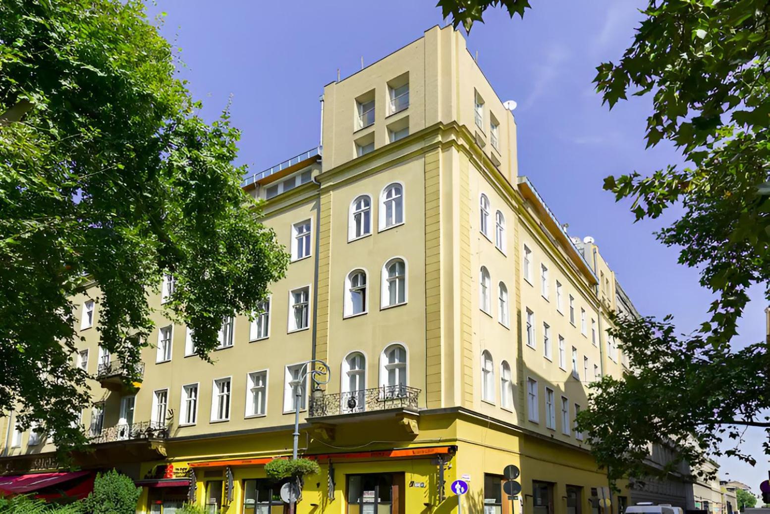 Damati Kft Liszt Ferenc Ter Inner City Flat Будапеща Екстериор снимка